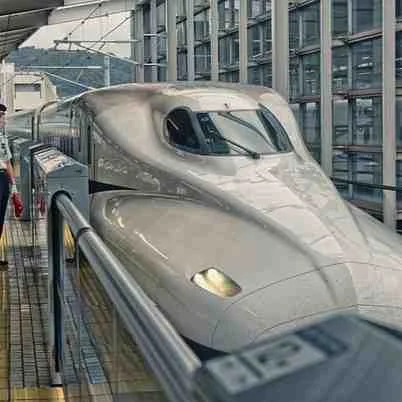 World's top 10 fastest Trains